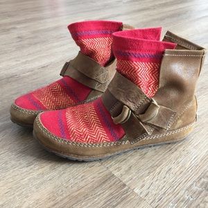 Sorel booties